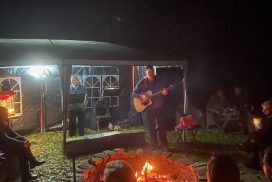Franky von Tide live & unplugged am Lagerfeuer